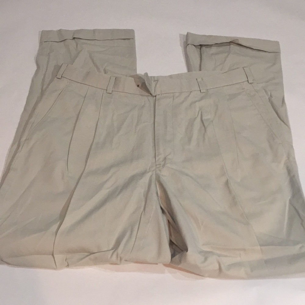 🔴Brooks Brothers light tan dress pants size 35”